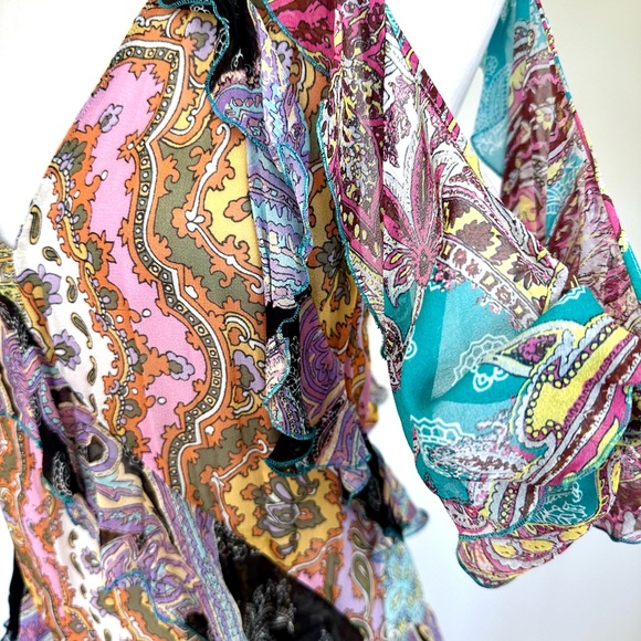 Zara Multicoloured Ruffle Floral Dress. - Picture 5 of 10